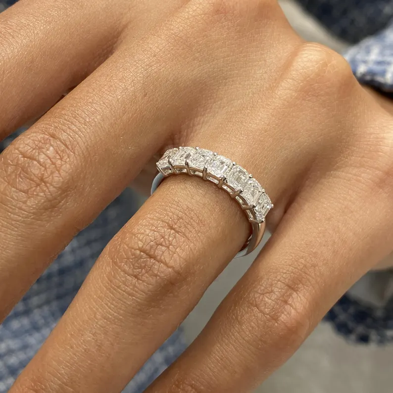 Emerald half band