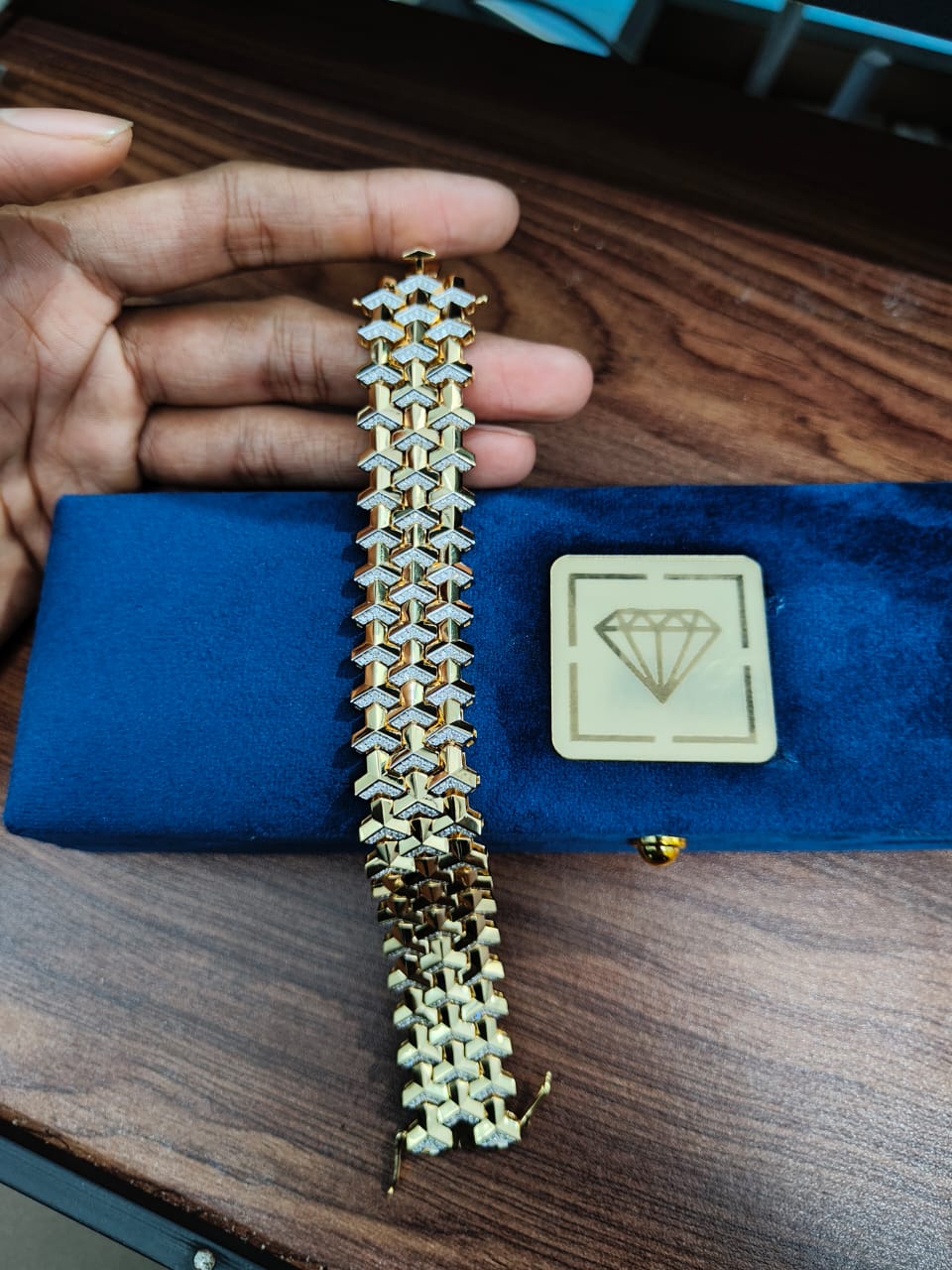 HexaLuxe Bracelet