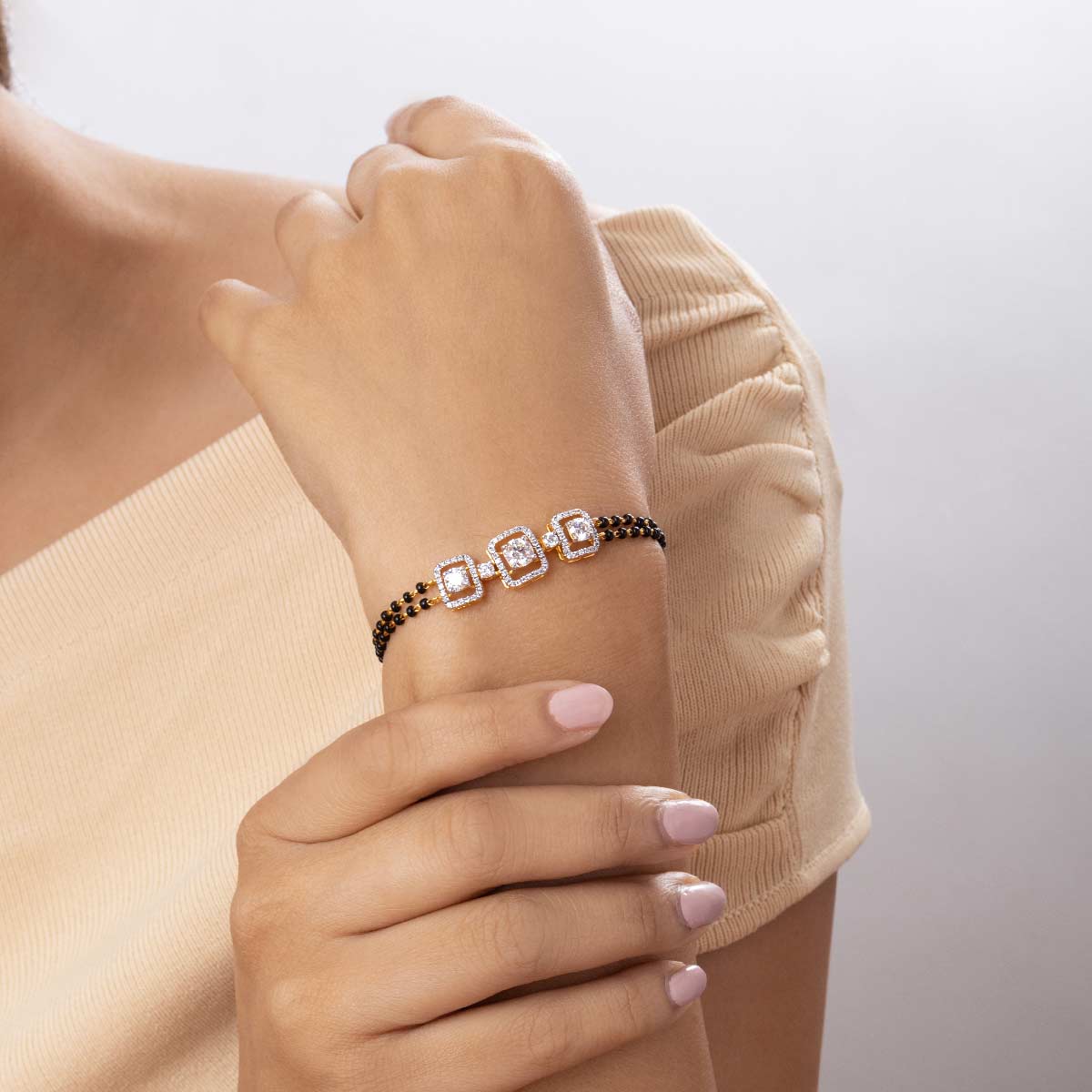Divya Bandhan Diamond Mangalsutra Bracelet (With Chain)