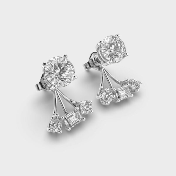 Showstealer Ear Piercing Diamond Studs