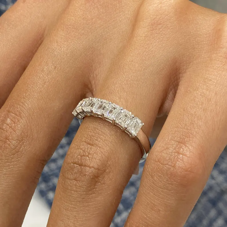 Emerald half band
